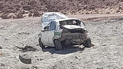 إصابة شخص وتحطم المركبة في حادث انقلاب سيارة بالوادي الجديد