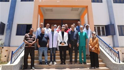 حنان مجدي تتفقد وحدة طب الأسرة بقرية بولاق بالوادي الجديد 