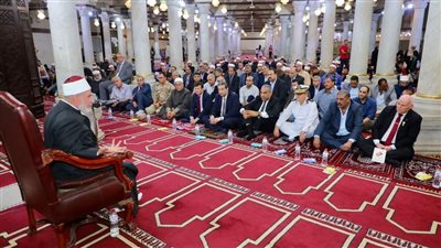 محافظ دمياط يشهد الاحتفال برأس السنة الهجرية بمسجد عمرو بن العاص (صور)