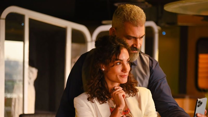 هاني عادل، فيتو 
