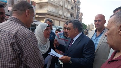 محافظ الدقهلية يوجه بصيانة الحمامات بالمواقف وتعين عمال نظافة عليها 