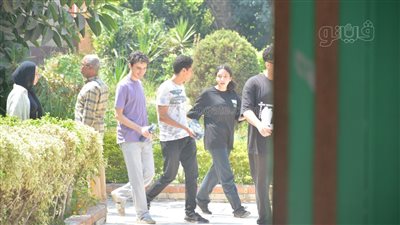 ارتياح بين طلاب الثانوية العامة لسهولة امتحان الجبر والهندسة الفراغية (فيديو وصور) 