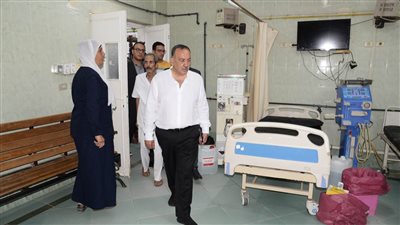 محافظ أسيوط يقرر تكريم أطباء وتمريض مستشفى صدفا