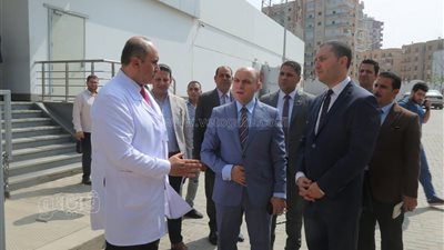 محافظ كفر الشيخ يتفقد مركز الأورام الجديد 