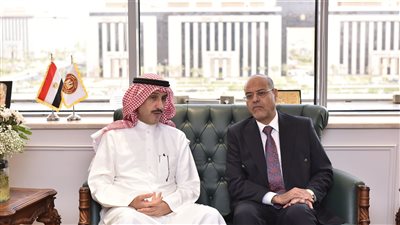 وزير العمل يستقبل المدير العام لمنظمة العمل العربية ويبحث التعاون في الملفات المُشتركة
