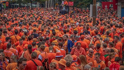 يورو 2024، جماهير هولندا تحتشد في دورتموند لمؤازرة منتخبها أمام إنجلترا (فيديو)