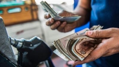 الحكومة تكشف عن تحريك محدود وتدريجي في أسعار الوقود والكهرباء 