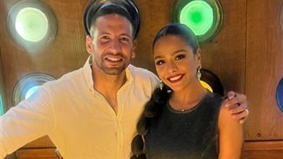 أسماء أبو اليزيد تحتفل بعيد ميلادها الأول بعد زواجها 