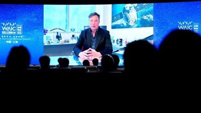  شركة نيورالينك التابعة لإيلون ماسك تطور شريحة دماغية جديدة 