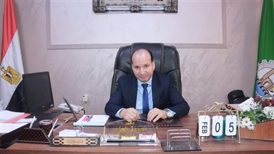 صحة القليوبية تحيل طبيبا تغيب عن العمل للتحقيق 