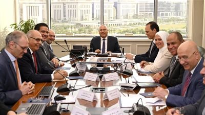 كامل الوزير: الحكومة تعمل على توفير مناخ مناسب لتوطين وتنمية صناعة السيارات