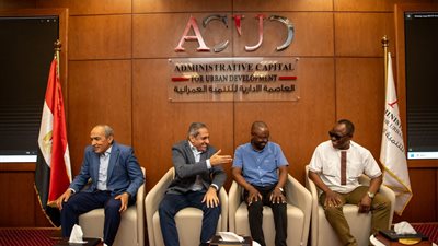 وفد من زيمبابوي يزور العاصمة الإدارية الجديدة ويطلّع على آخر إنجازاتها