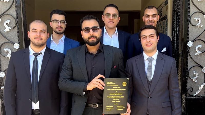 طلاب كلية الهندسة