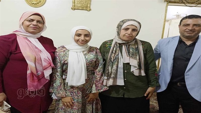 اوائل الشرقية بالدبلومات