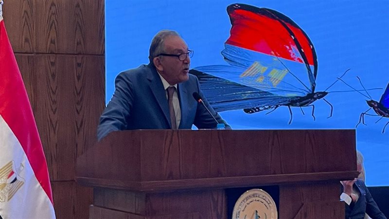 أحمد الوكيل، فيتو