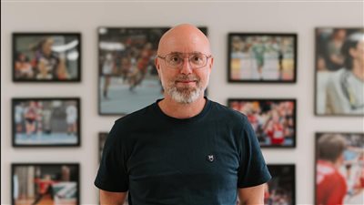 ستيفان مادسن مدرب يد الأهلي الجديد يتحدث عن طموحاته مع القلعة الحمراء