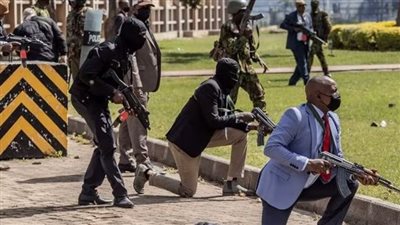 بعد مظاهرات الضرائب، الرئيس الكيني يقيل جميع وزراء الحكومة والمدعى العام