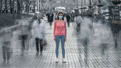 الصحة العالمية تحذر: كوفيد لا يزال يقتل 1700 شخص أسبوعيًا 