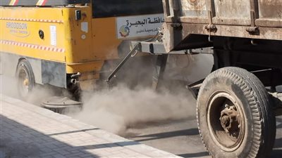 تكثيف حملات النظافة بشوارع وميادين دمنهور