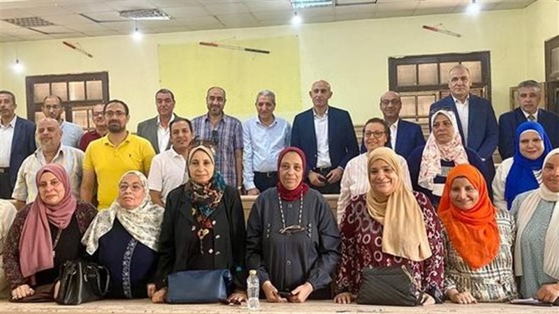 وزير التعليم يتفقد