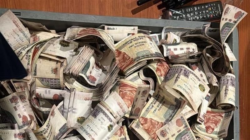 المضبوطات بحوزة رجال