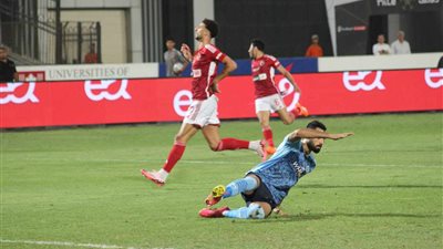  هدف وسام أبو علي أمام بيراميدز من أرضية الملعب (فيديو)