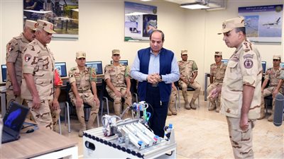 7 صور ترصد تفقد السيسي مقر القيادة الاستراتيجية والأكاديمية العسكرية بالعاصمة الجديدة