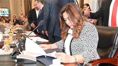 وزيرة التنمية المحلية: تشغيل كافة مشروعات المرحلة الأولى من مبادرة حياة كريمة