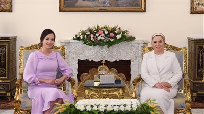 رسالة ترحيب من قرينة السيسي للسيدة الأولى بصربيا (صور)