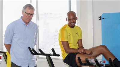 جاء بفرمان من بنزيما، معلومات عن لوران بلان المدرب الجديد لاتحاد جدة