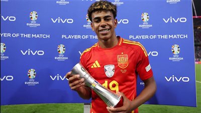 فرمان من برشلونة بشأن لامين يامال 