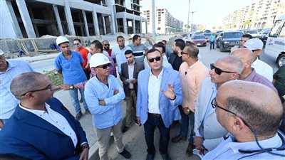 وزير الإسكان لمسئولى شركات المقاولات: 