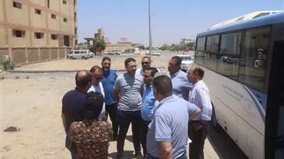 مسئولو هيئة المجتمعات العمرانية يتفقدون مشروعات العاشر من رمضان