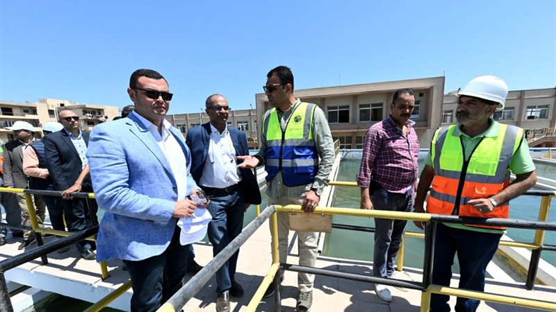 وزير الإسكان يتفقد