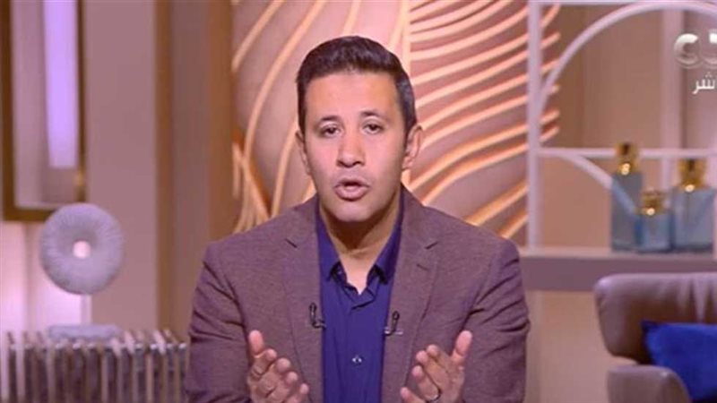 الإعلامي عمرو خليل،