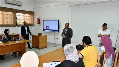 بدء تدريب أعضاء هيئة التدريس بجامعة قناة السويس على منصة Thinqi لإدارة التعلم