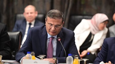 وزير الزراعة: خطة لتحسين مناخ الاستثمار بالقطاع والتوسع في دعم الفلاح