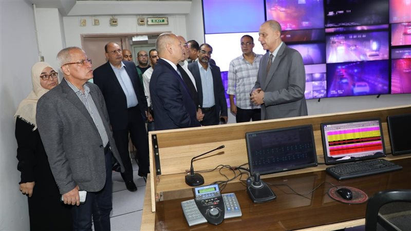 محافظ القاهرة،فيتو