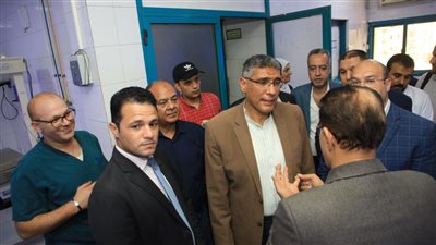 محافظ الجيزة يتفقد انتظام العمل بمستشفى البدرشين المركزي