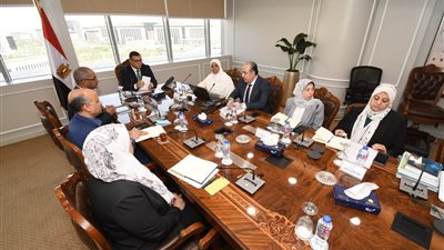 الشربيني يؤكد أهمية دور قطاع الإسكان في متابعة تطبيق قانون التصالح