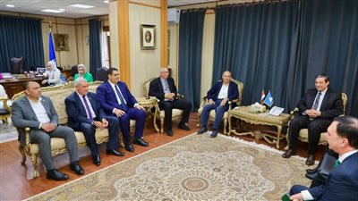 محافظ دمياط يستقبل ممثلى حزب مستقبل وطن بالمحافظة لتلقي التهنئة بتوليه مهام منصبه