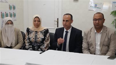 تكريم أعضاء الفريق الطبي بمركز فريد عطيه للغسيل الكلوى بالبحيرة 