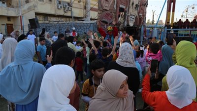 محافظ كفرالشيخ يوجه بتنظيم رحلة ترفيهية للأشقاء الفلسطينيين وأطفالهم بحديقة صنعاء