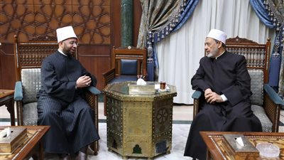 وزير الأوقاف: الإمام الأكبر واجهة الأزهر الشريف ورمزه المعبر عنه وعن مصر أمام العالم