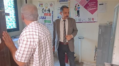 وكيل صحة سوهاج يوجه بنقل 24 طبيبا وإحالة 87 من العاملين للتحقيق