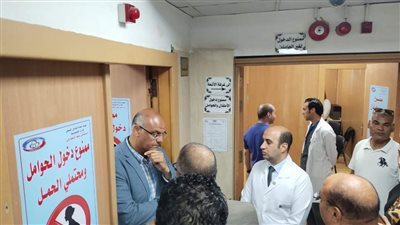 محافظ المنوفية يتفقد سير العمل بالشهر العقاري والتأمينات الاجتماعية