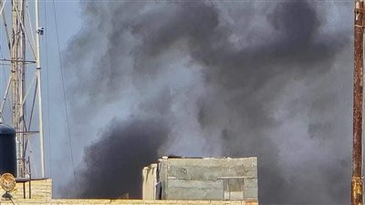 السيطرة على حريق شب في سيارة داخل نادي الشرطة بالعريش 