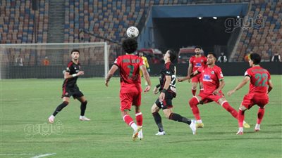 الأهلي يواصل سلسلة انتصاراته في الدوري المصري ويتخطى مودرن 1/2 (صور)