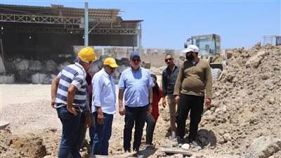 رئيس صرف الإسكندرية يجري جولة ميدانية لمتابعة الحالة الفنية للمحطات بالعجمي والعامرية