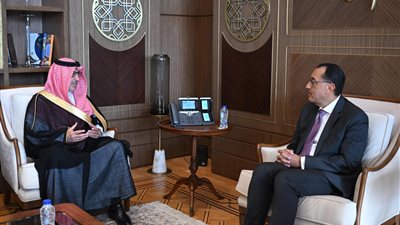 مدبولي يناقش مع السفير السعودي الربط الكهربائي مع المملكة 